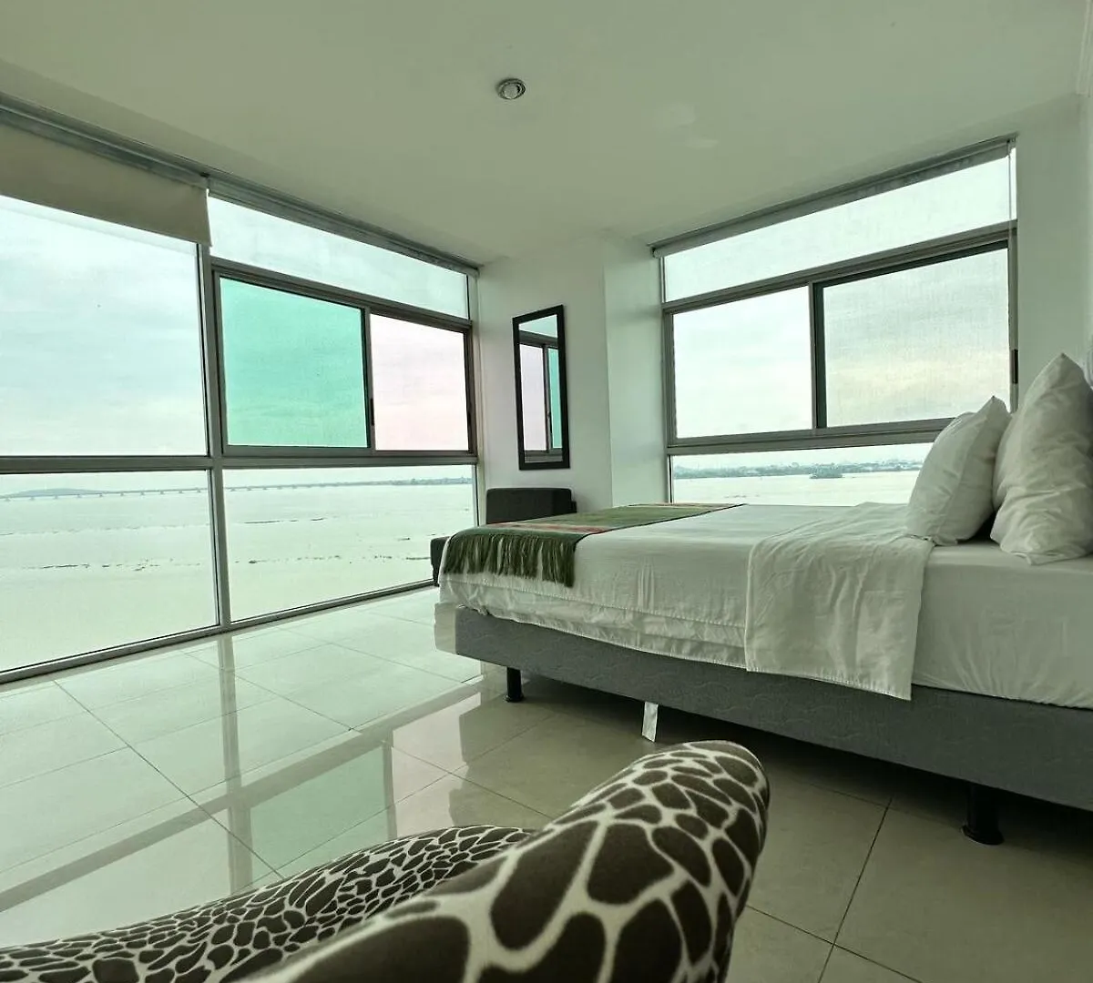 Beautiful River View 6 Guayaquil